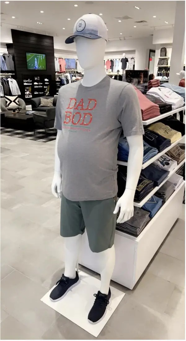 When the mannequin is fake but looks real… – meme