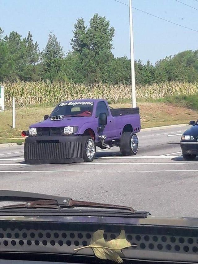 Thanos truck – meme