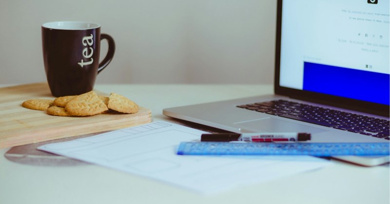 Food pusher continually offers sweets to coworkers despite being constantly refused, doesn’t take no for an answer: ‘She just keeps pushing and pushing and it gets really triggering’