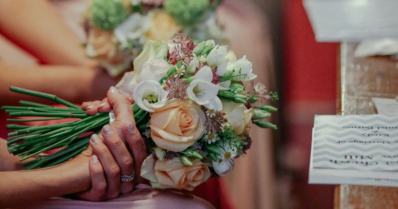 Bridesmaid refuses to spend $130 on her bouquet after she bought her own dress and offered to make bouquets for free, bride removes her as a bridesmaid and uninvites her from the wedding: ‘The bride said to me that I could attend the after party”