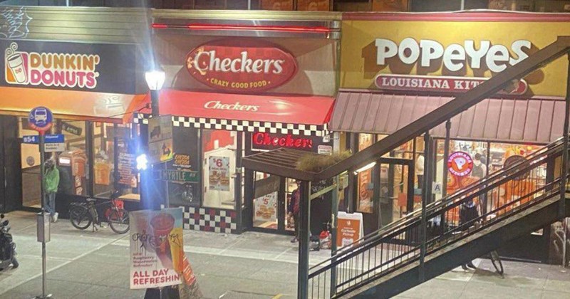 ‘I Know That Dunkin Donuts, Checkers, and Popeyes!’: The "Legendary" Myrtle-Broadway and Why Acknowledging a Recognizable Location Can Create Meme Magic