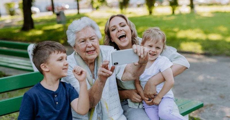 Stepmom refuses to claim stepdaughter’s kid as her grandchild, is confronted by stepdaughter when she complains about never becoming a grandmother: ‘They could always have been yours too, but you didn’t want to be their grandma’
