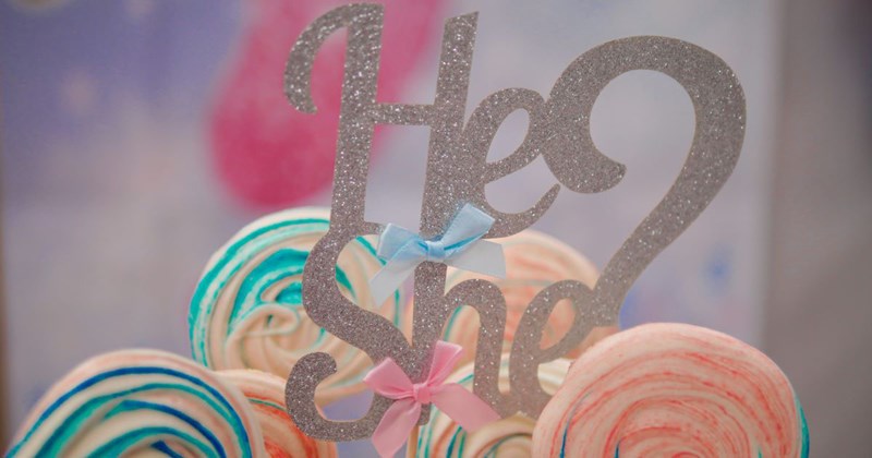 Entitled expecting mom asks if she can do her baby’s gender reveal at her sister’s wedding, refuses to take no for an answer: ‘I want it to be about me and my fiancé, not about a baby we didn’t make’