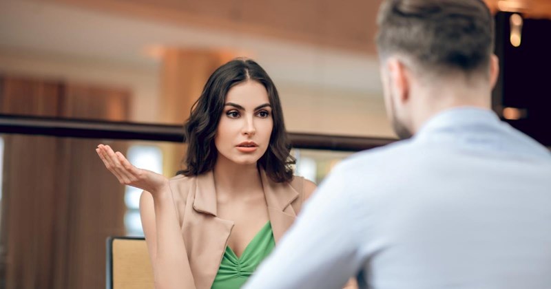 After months of working for their dad for free, 21-year-old gets an interview for a paying job, dad finds out and accuses them of betrayal: ‘I need someone to work with me’