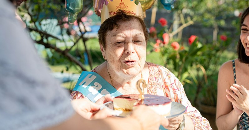 Man gifts mother-in-law provocative coffee mug for her birthday, she angrily smashes it and demands he pay her hospital bill: ‘A shard gave her a pretty sizable cut on her ankle’
